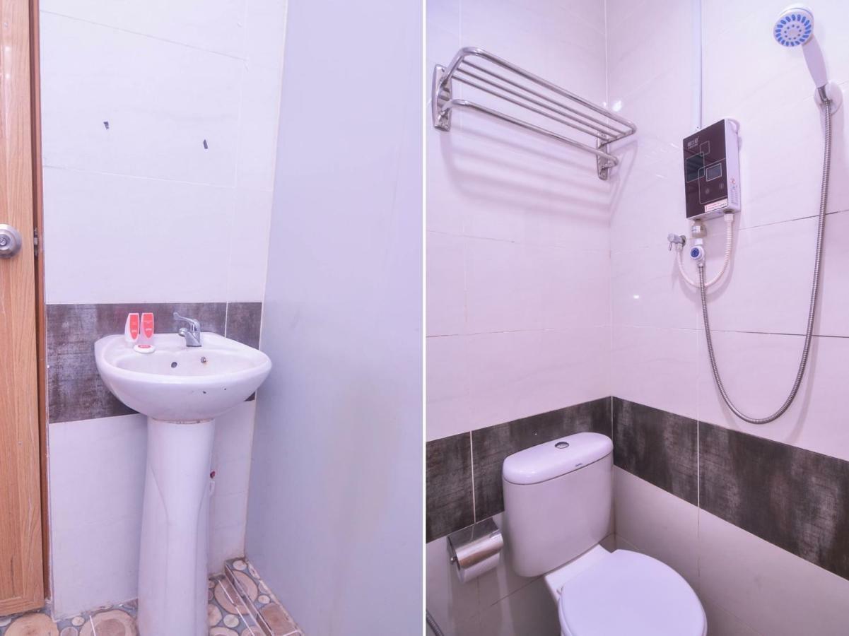 Oyo 1119 Memoire Express Hotel กูชิง ภายนอก รูปภาพ